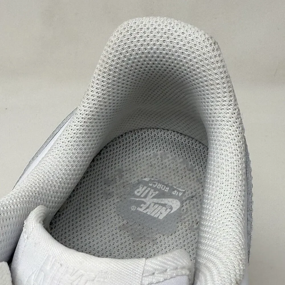 Nike Air Force 1 '07 Low Womens 9.5 Triple White Leather Athletic Shoes Sneakers - Picture 12 of 16